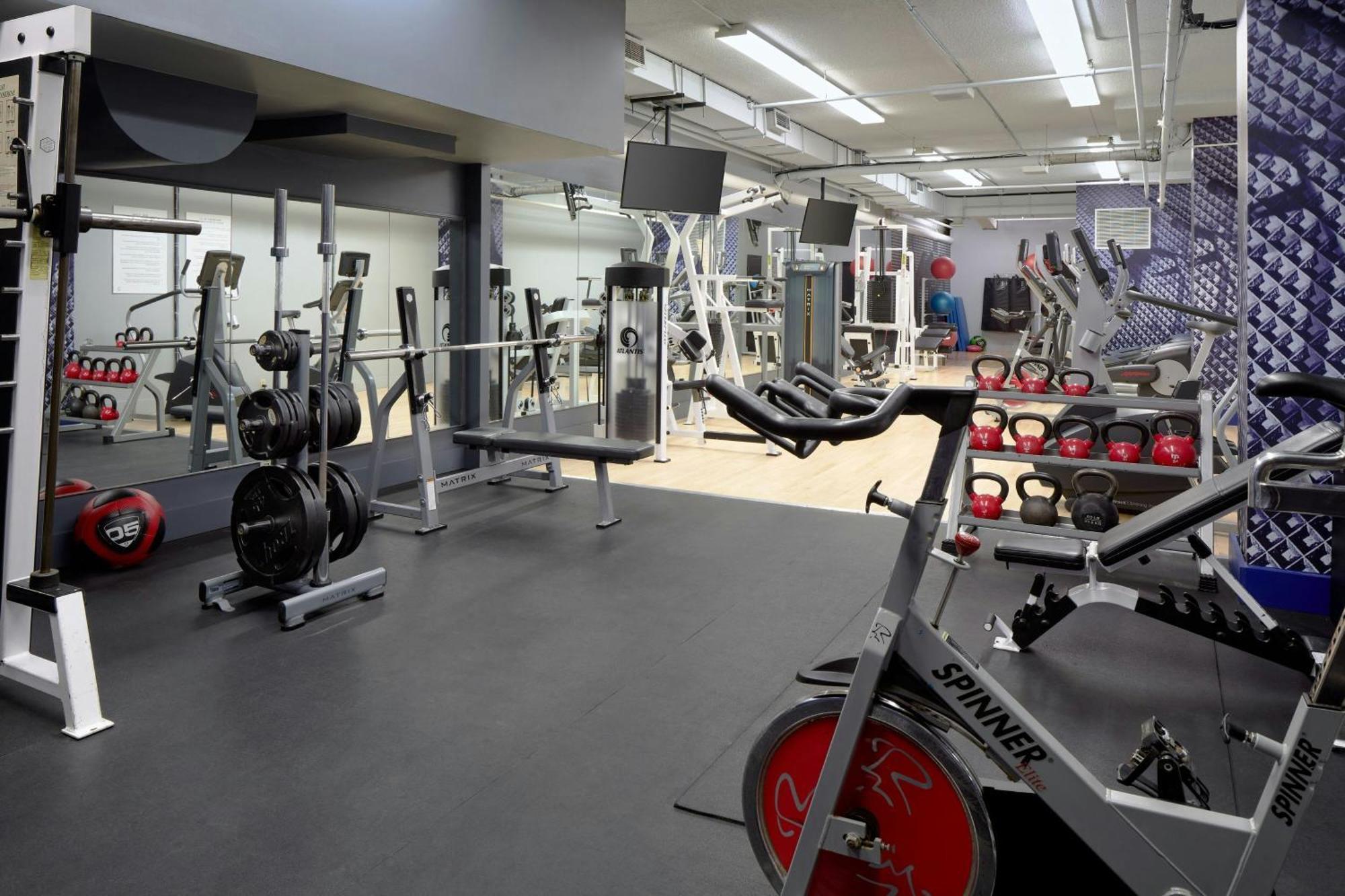 Delta Hotels By Marriott Montreal Bagian luar foto